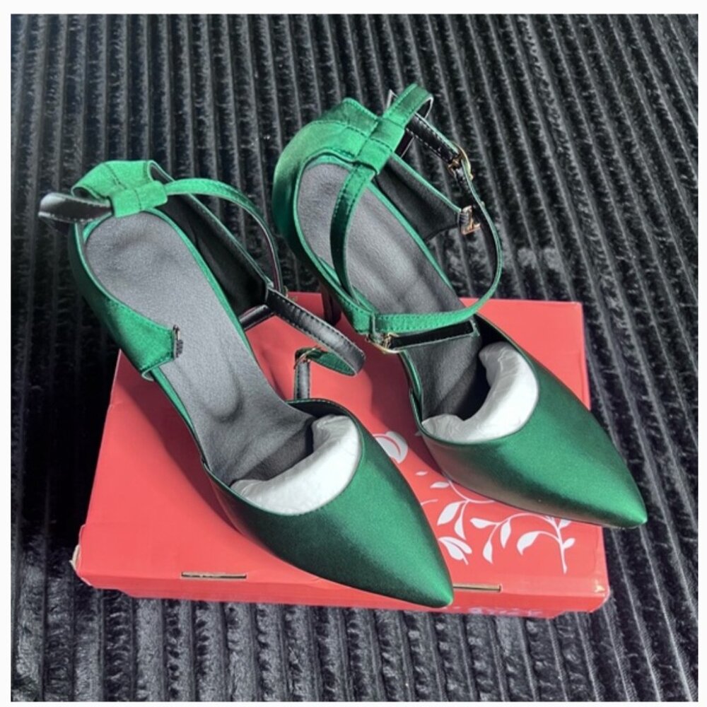 Green high heel shoes